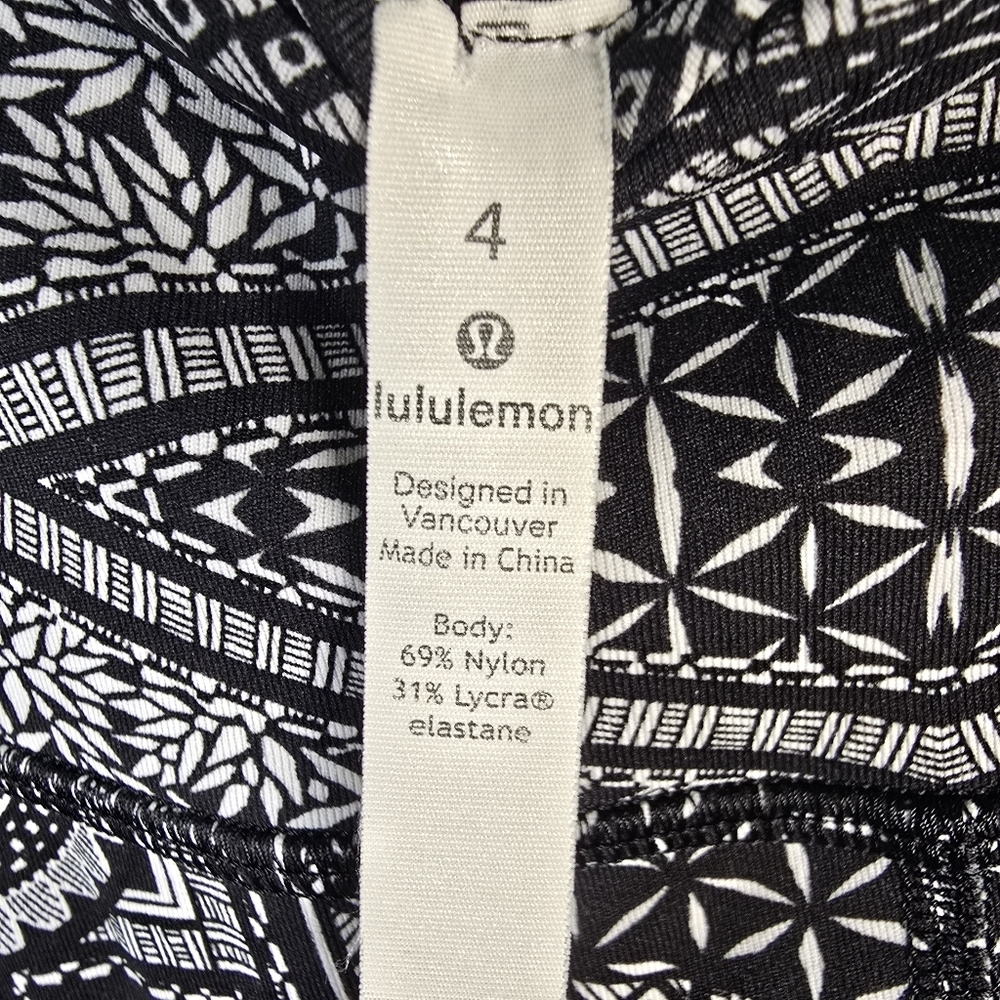 Lululemon Wunder Under High Rise Tight leggings in Entwined lce White/Black 4 - Picture 7 of 9